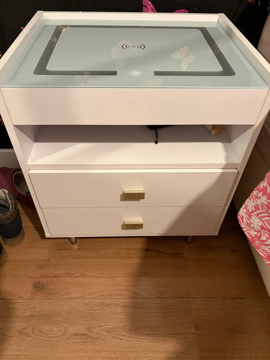 Bedside table - Image 1
