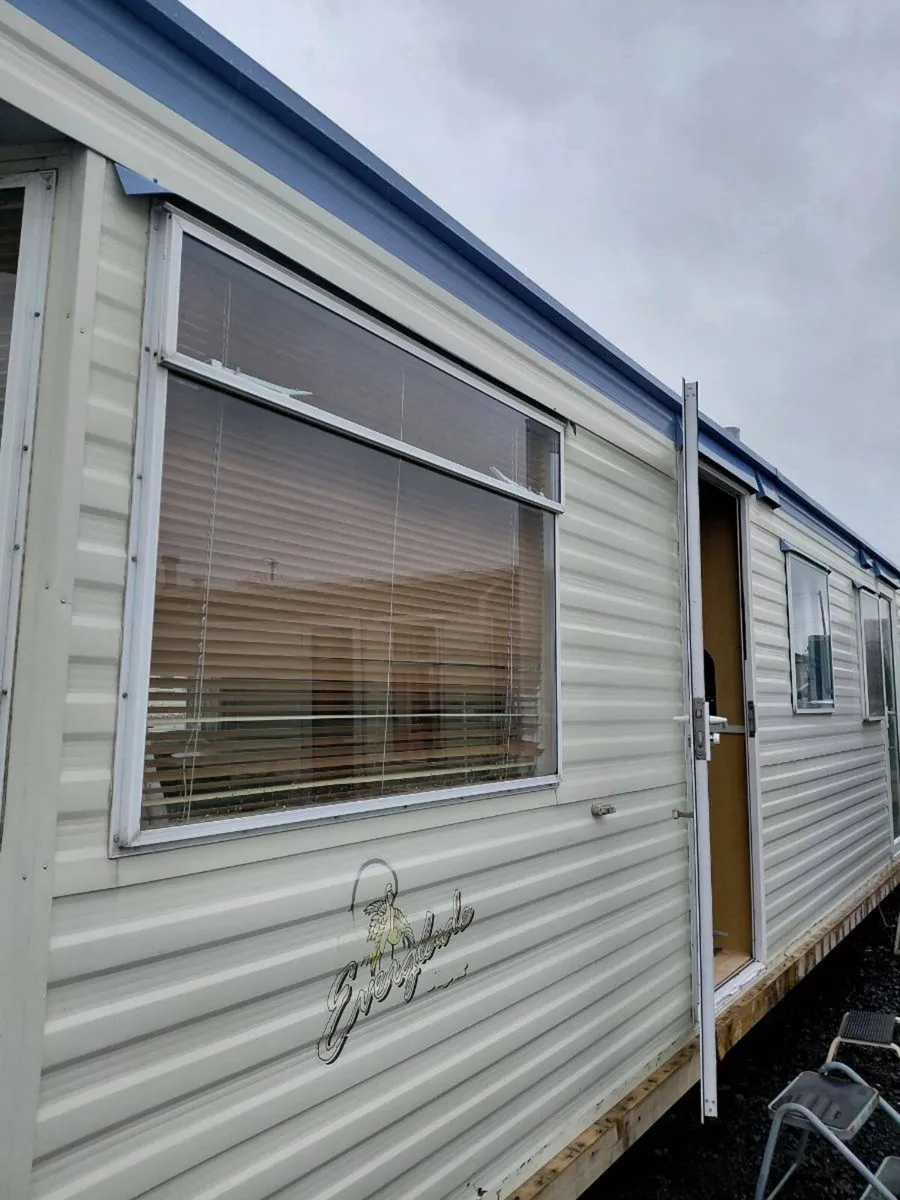 Mobile home - Image 2