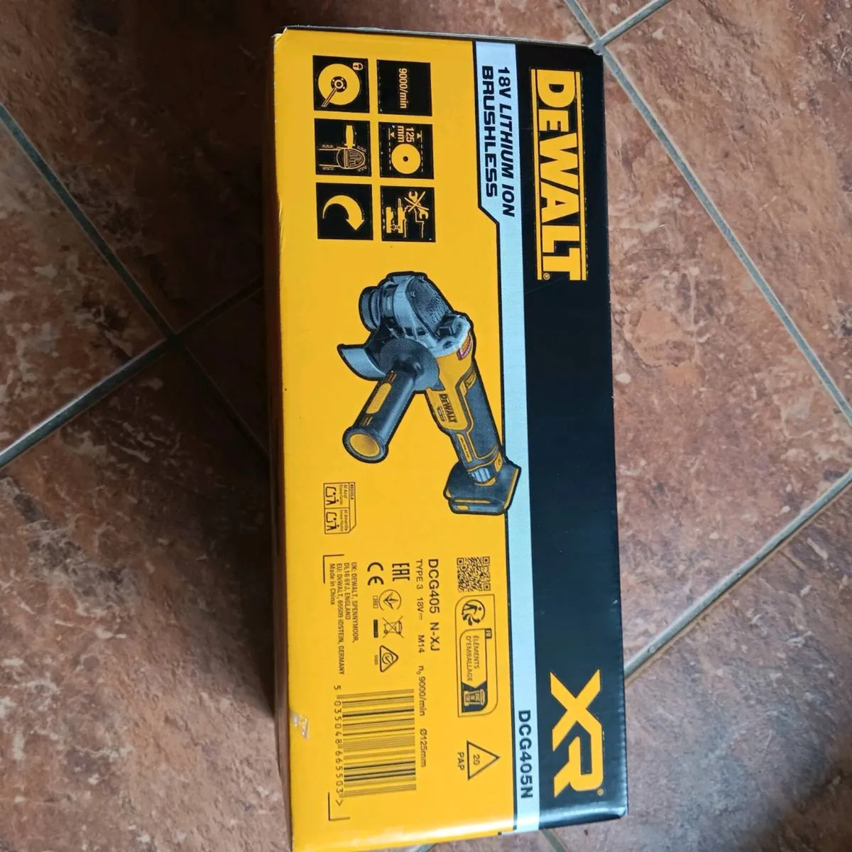 Dewalt 18V Mini Gringer New - Image 2