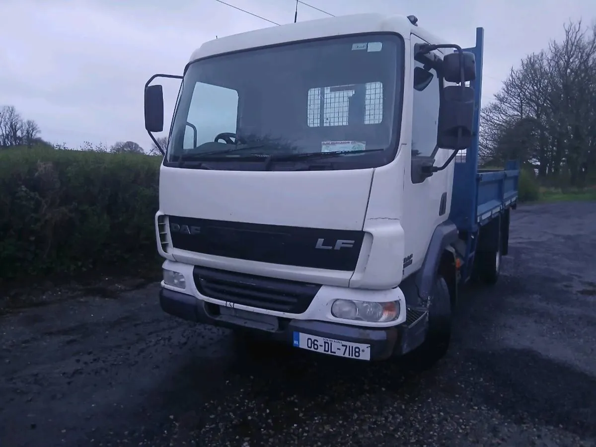 06 daf lf45 7.5 ton tipper - Image 2