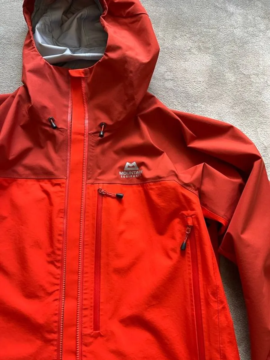 Mountain Equipment Mens Gore Tex Jacket - Image 2