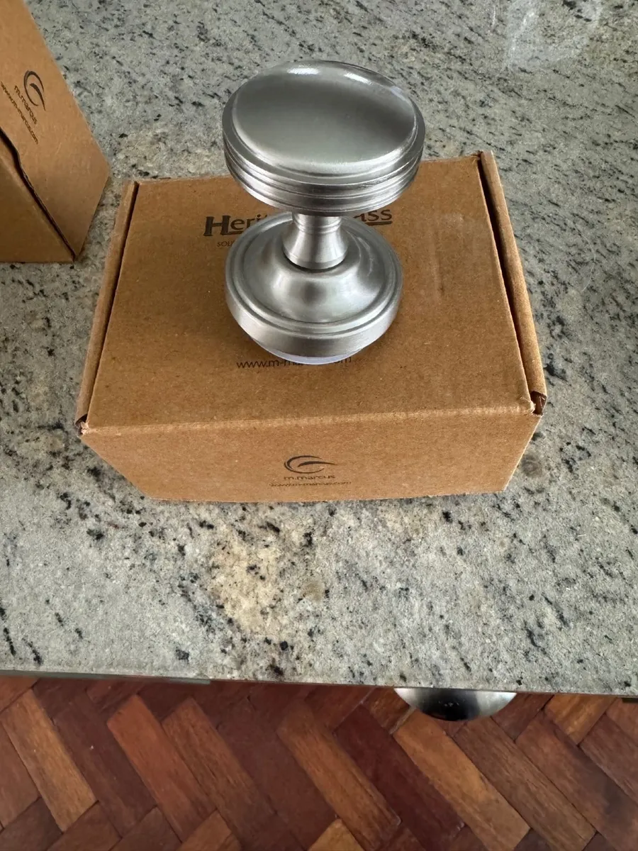 Heritage Brass Door Handles - Image 2