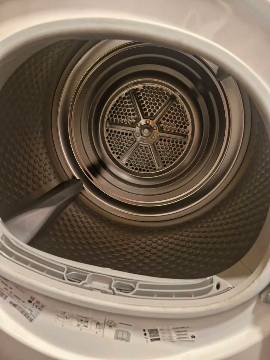 Tumble dryer - Image 2