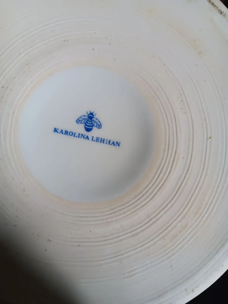 Porcelain tea pot - Image 1