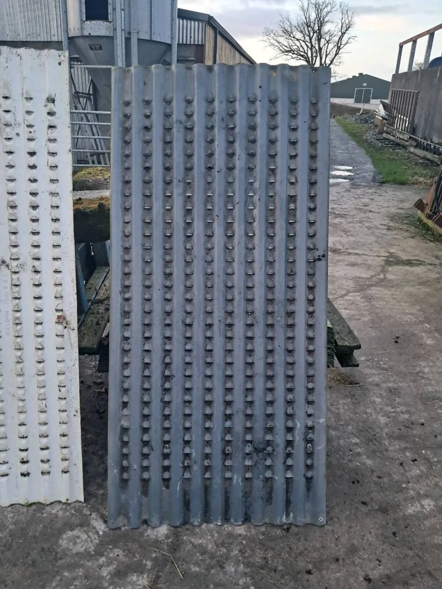 Vented Sheeting - Image 1