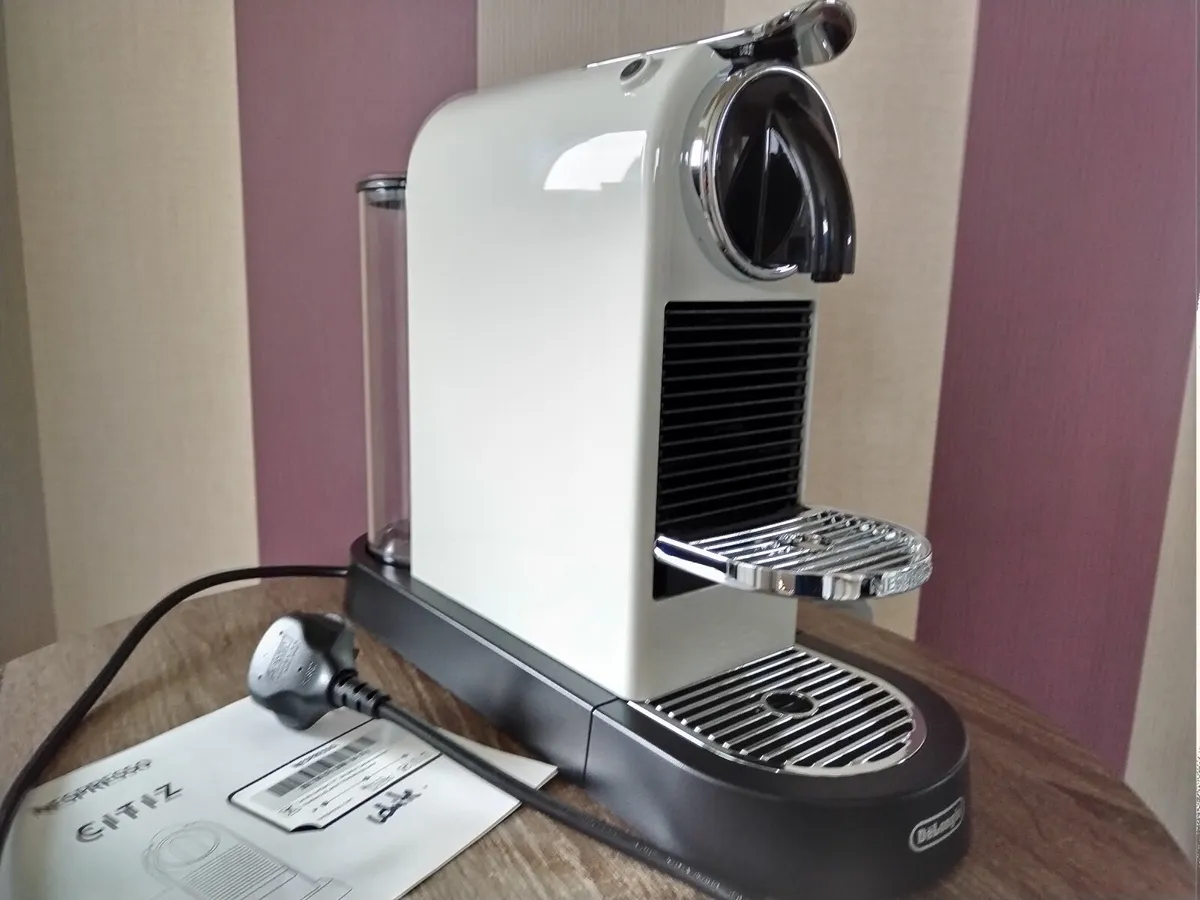 Nespresso CitiZ Coffee Machine €130 - Image 1
