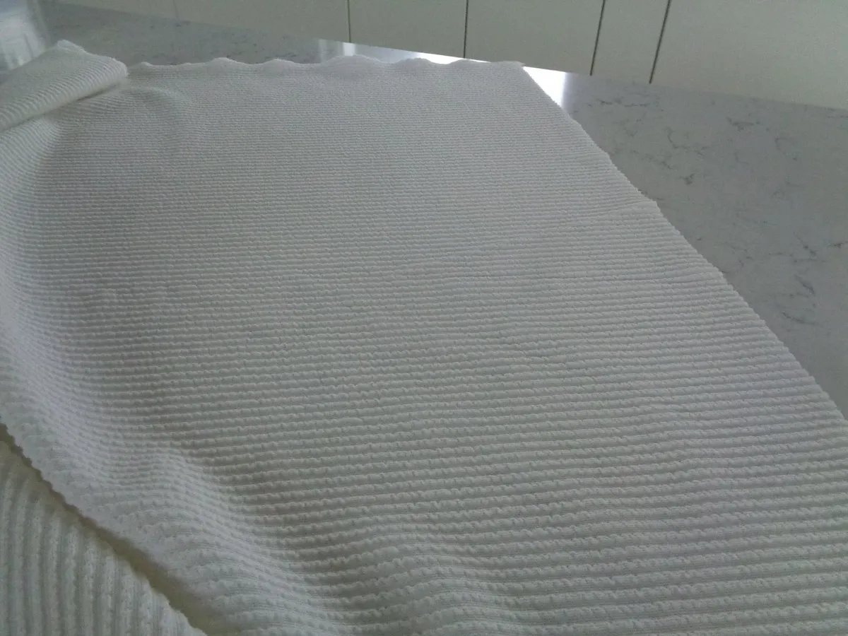 Crimplene Fabric for sale - Image 3