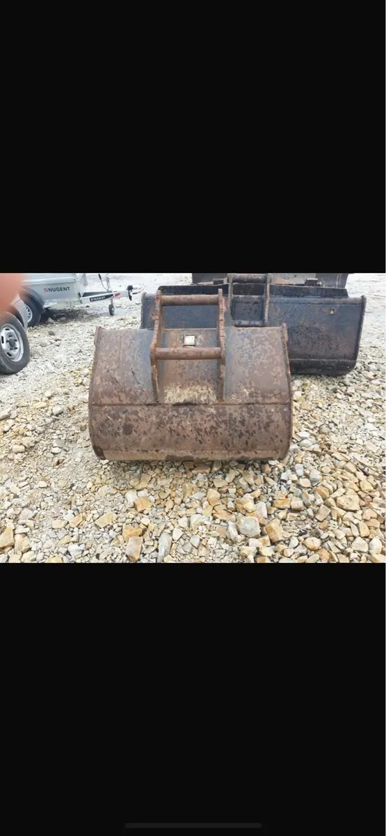 4 foot geith bucket - Image 2