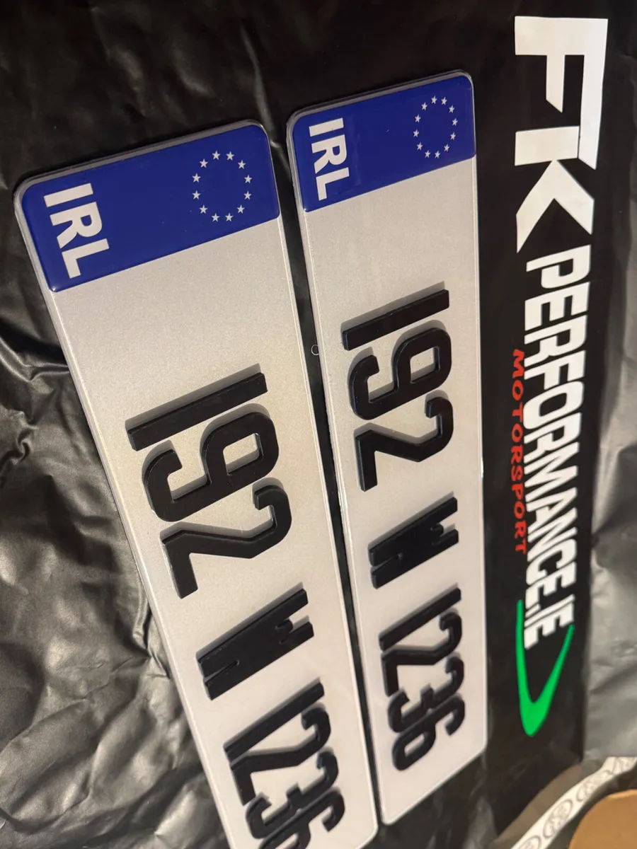 Tinted wind deflectors 2 & 4 piece - Image 2