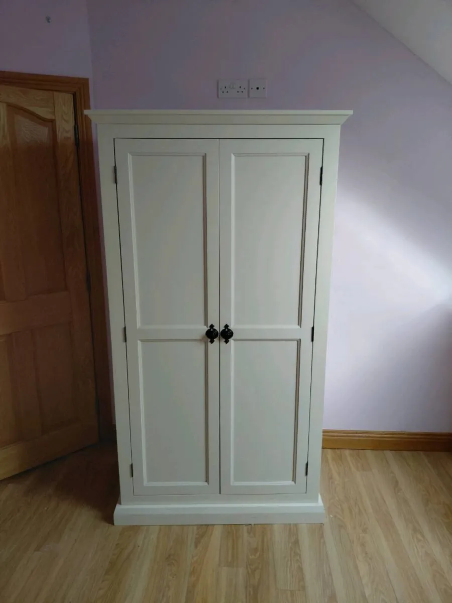 Bedroom furnature - Image 3