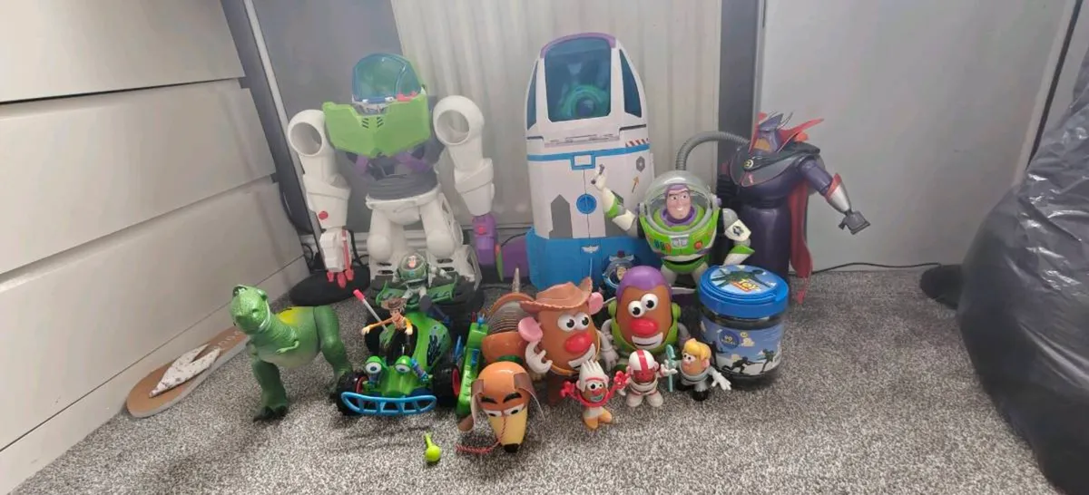 Toy story toys