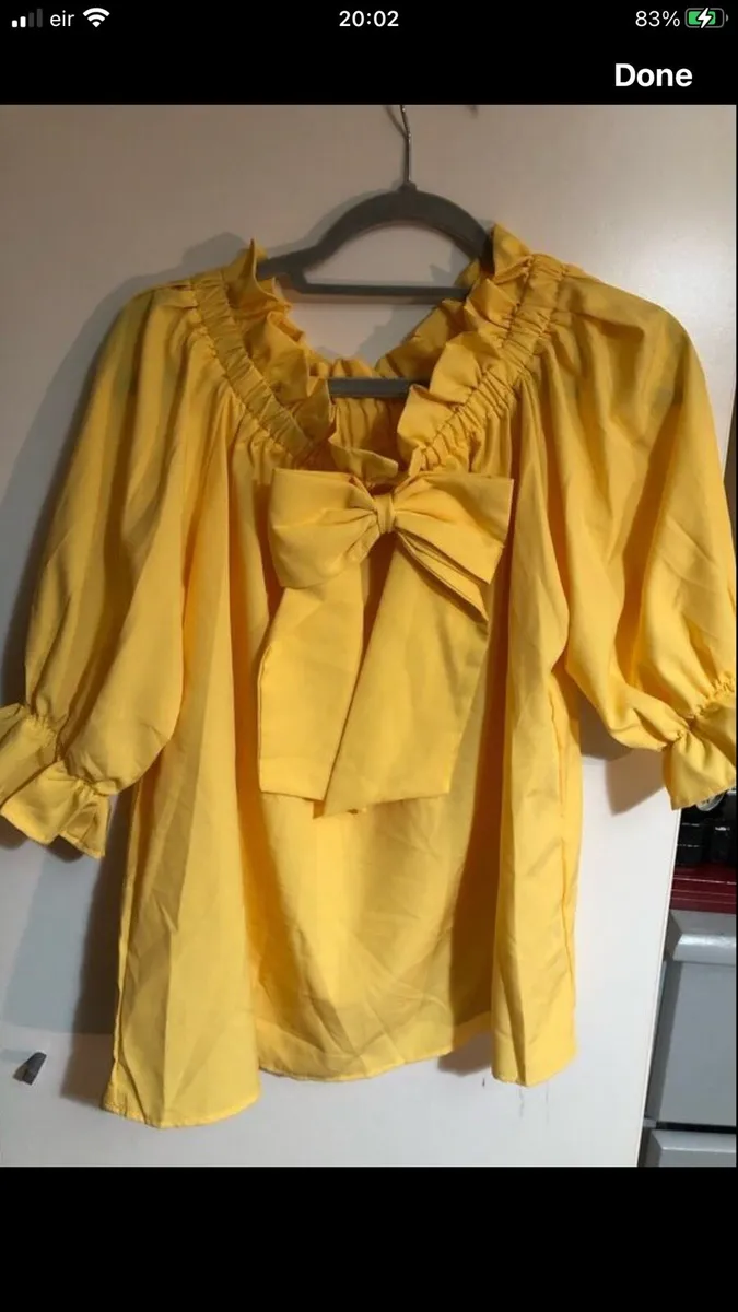 Ladies  stunning  top size L €3 - Image 4