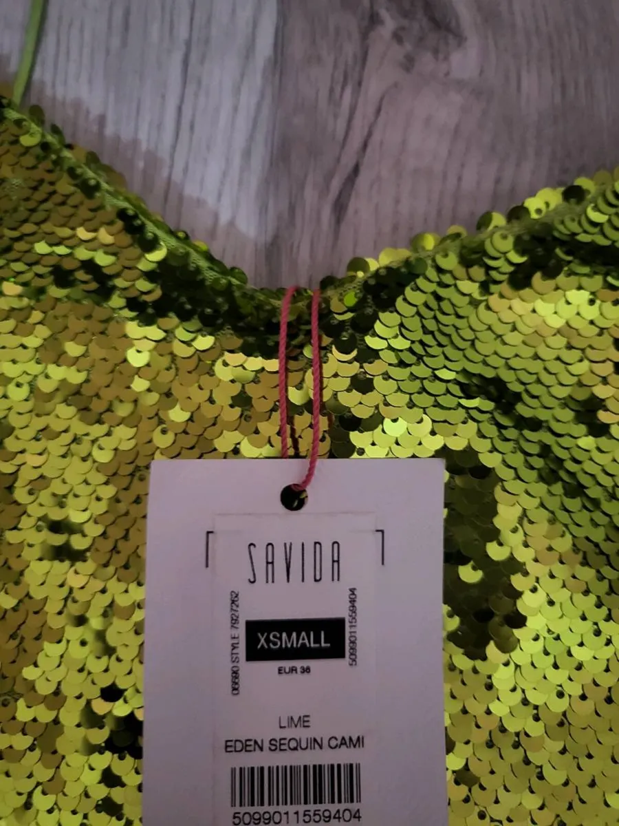 Top sparkly tops - Image 2