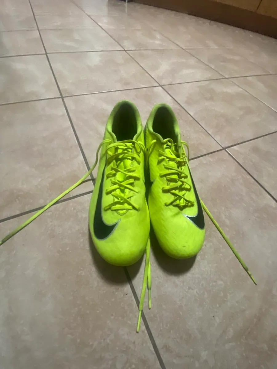 mercurial vapor 16 volt - Image 1