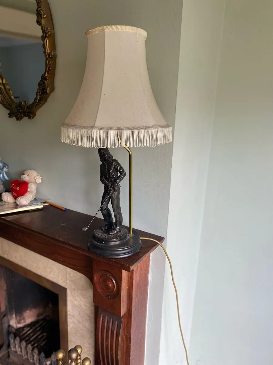 Lamp for Golf Enthusiasts - Image 2