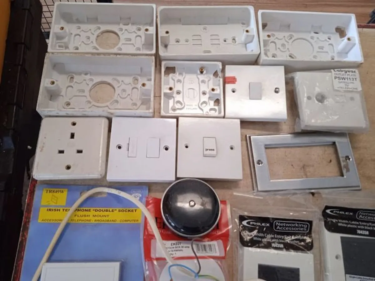 electrical sockets and other - Image 3