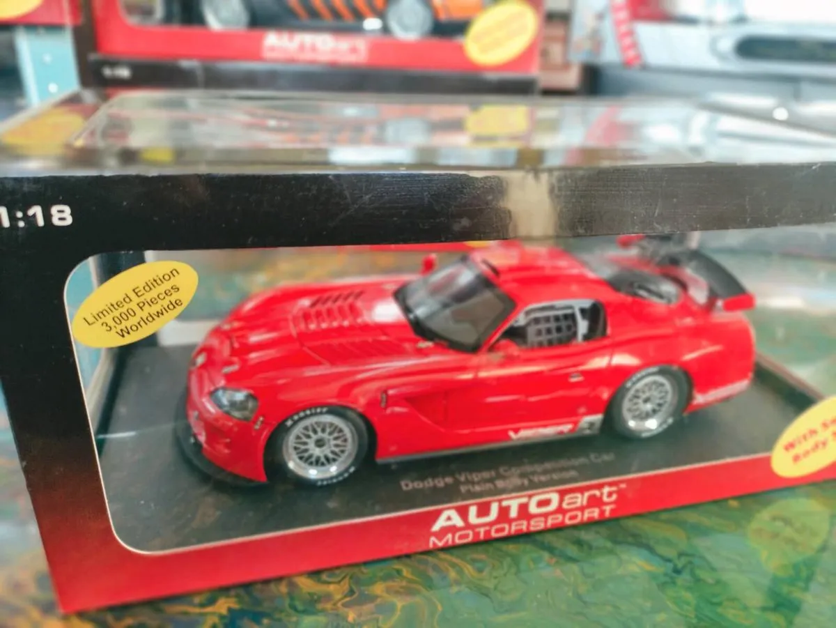 Die Cast Collection AutoArt Dodge Viper limited - Image 2