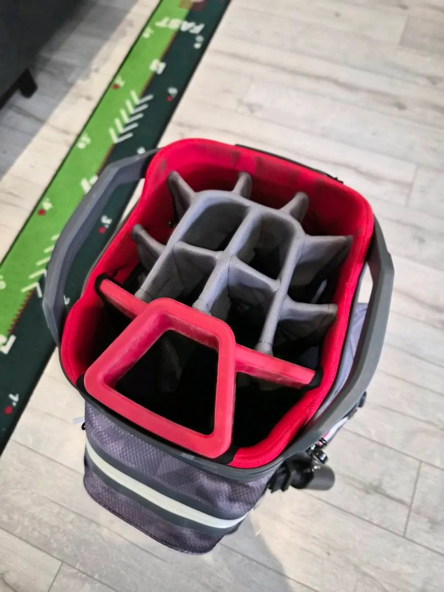 Mint callaway waterproof cart bag - Image 4