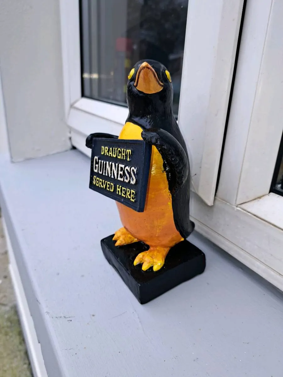 Guinness  pingwin ornament - Image 2