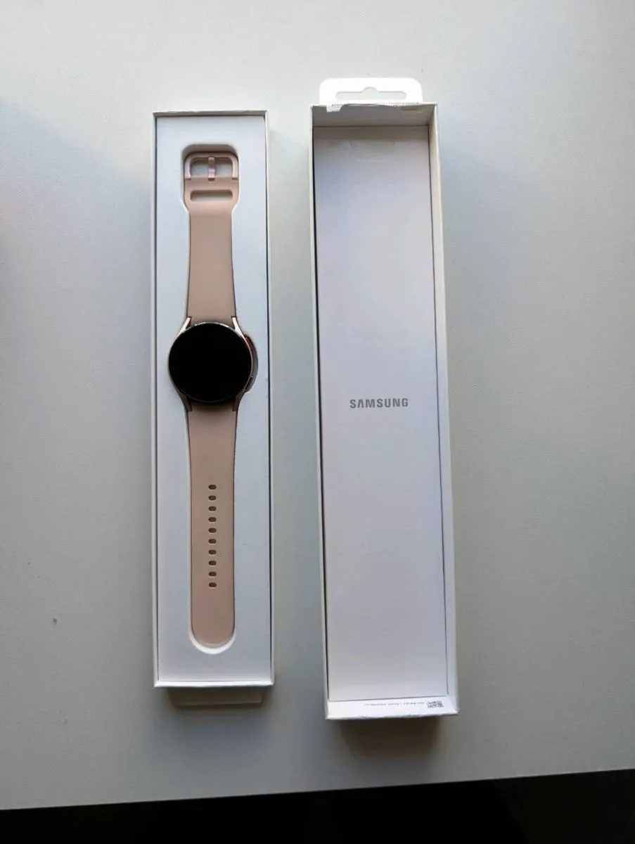 Samsung Galaxy watch - Image 3