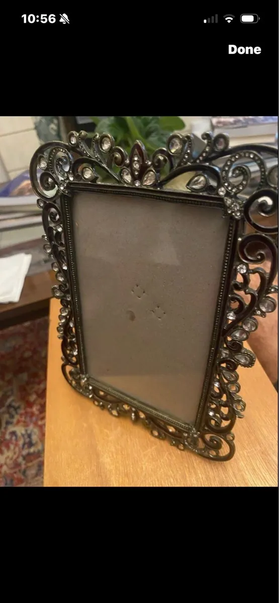 Diamond Surround Picture Frame - Image 2