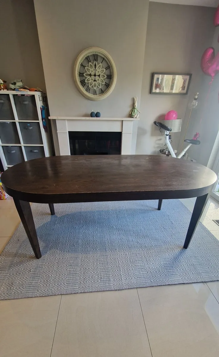 Meadows and Byrne Oval Dining Table - Image 1