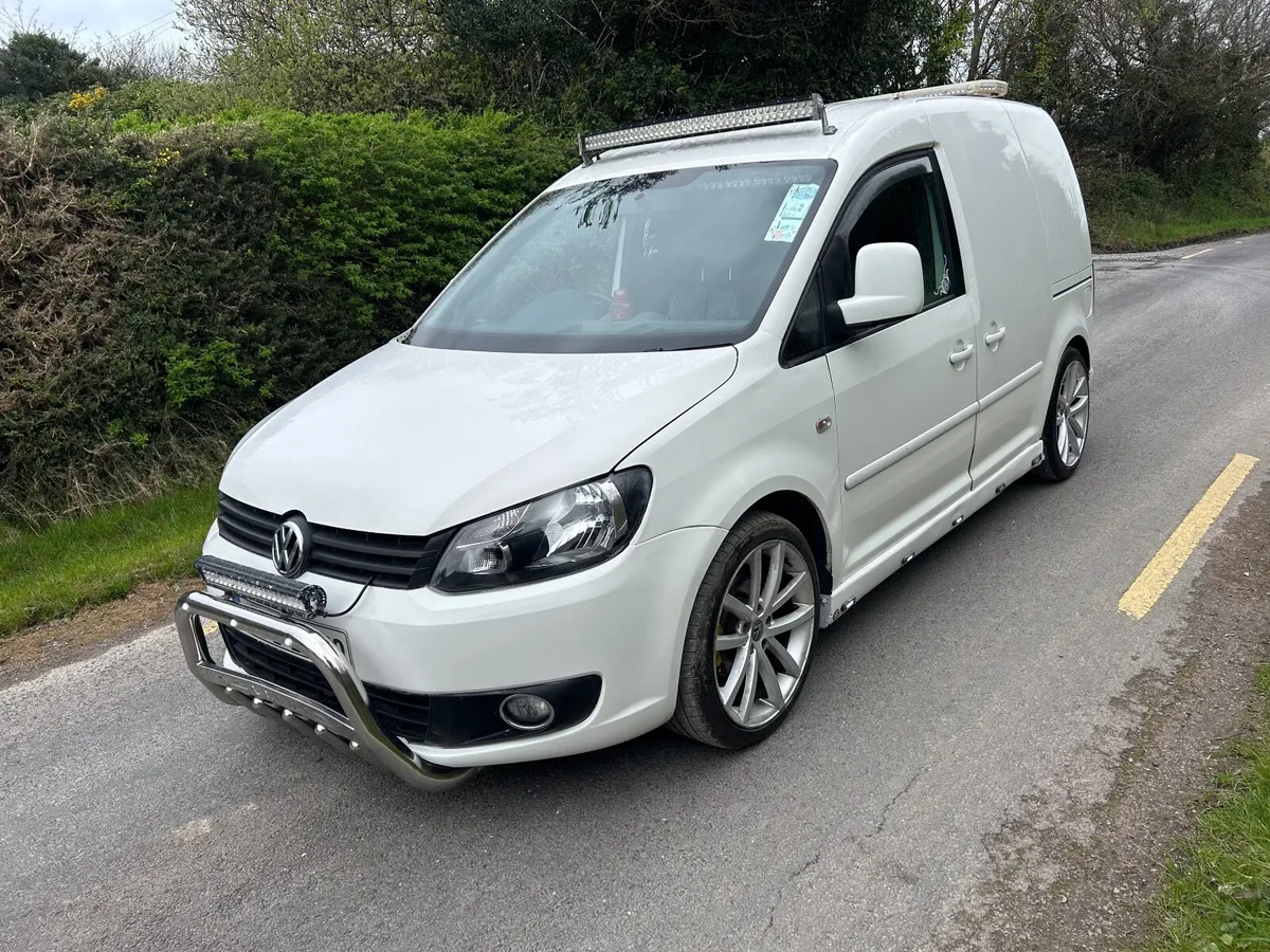 Volkswagen Caddy 2011 - Image 4