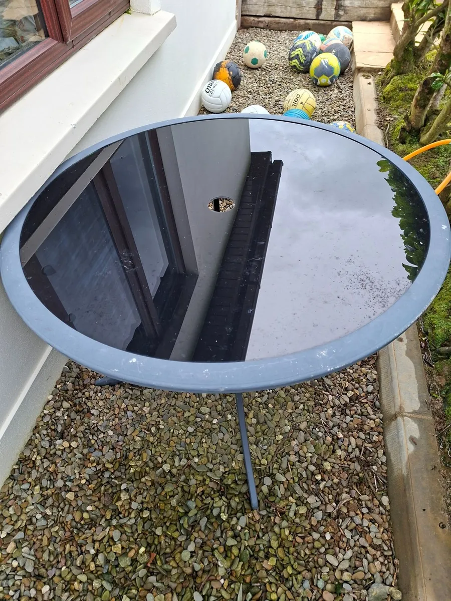 Garden Table - Image 1