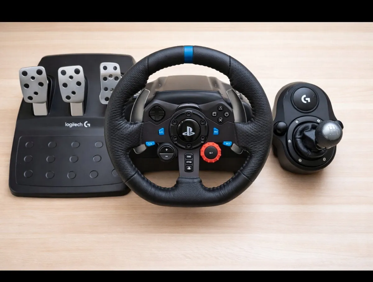 Logitech G29 Driving Force + Shifter – PS5/PS4/PC - Image 2