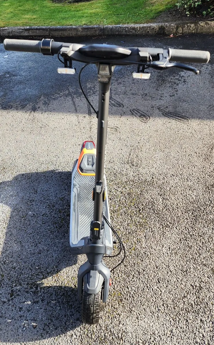 Segway P65E Electric Scooter – Excellent Condition - Image 3
