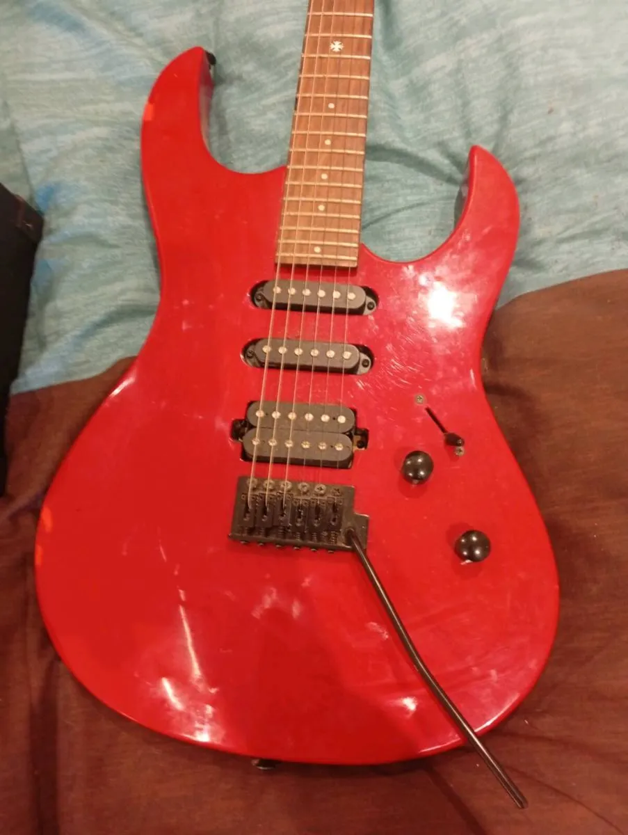 Electric guitar and amp - Image 2