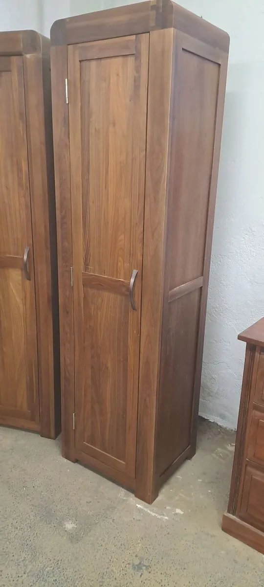 Mahogany shoe press, cupboard - Image 4