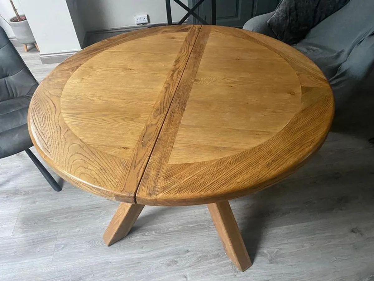 dining table - Image 3