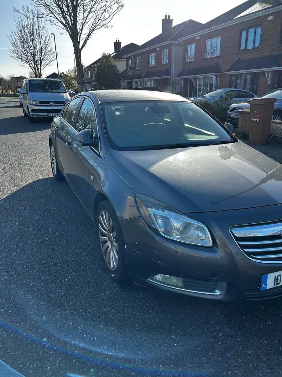 Opel insignia 2010 - Image 1