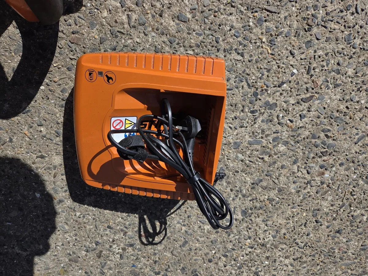 Stihl hedgecutter cordless - Image 3