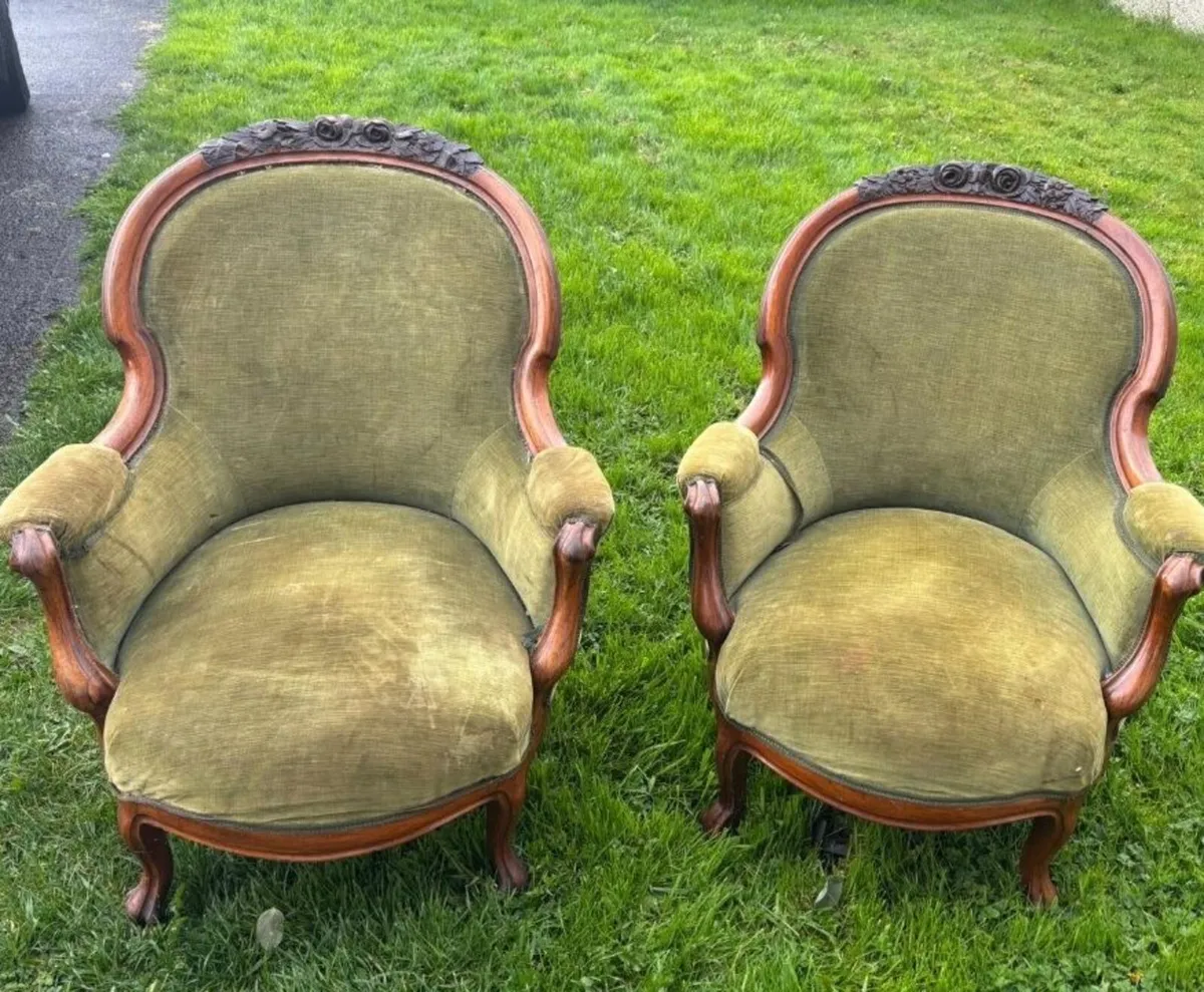 Antique chairs - Image 2