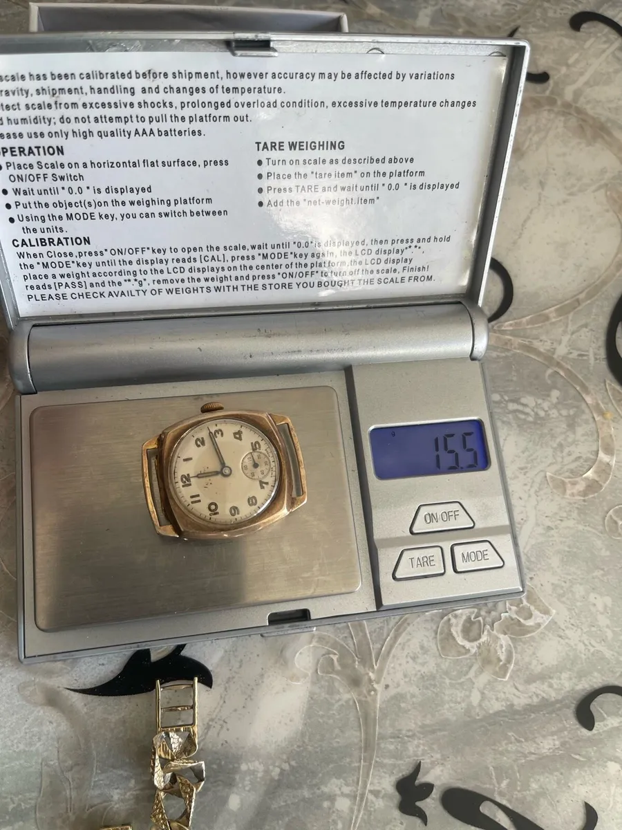 9ct gold watch - Image 1