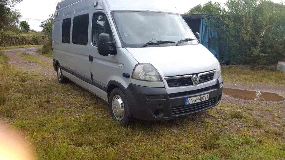 Superb Camper Van - Image 1