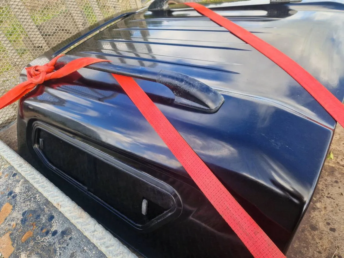 L200 canopy - Image 2