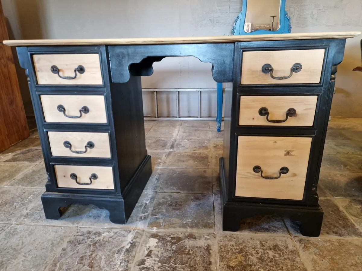 Vintage pine desk - Image 4