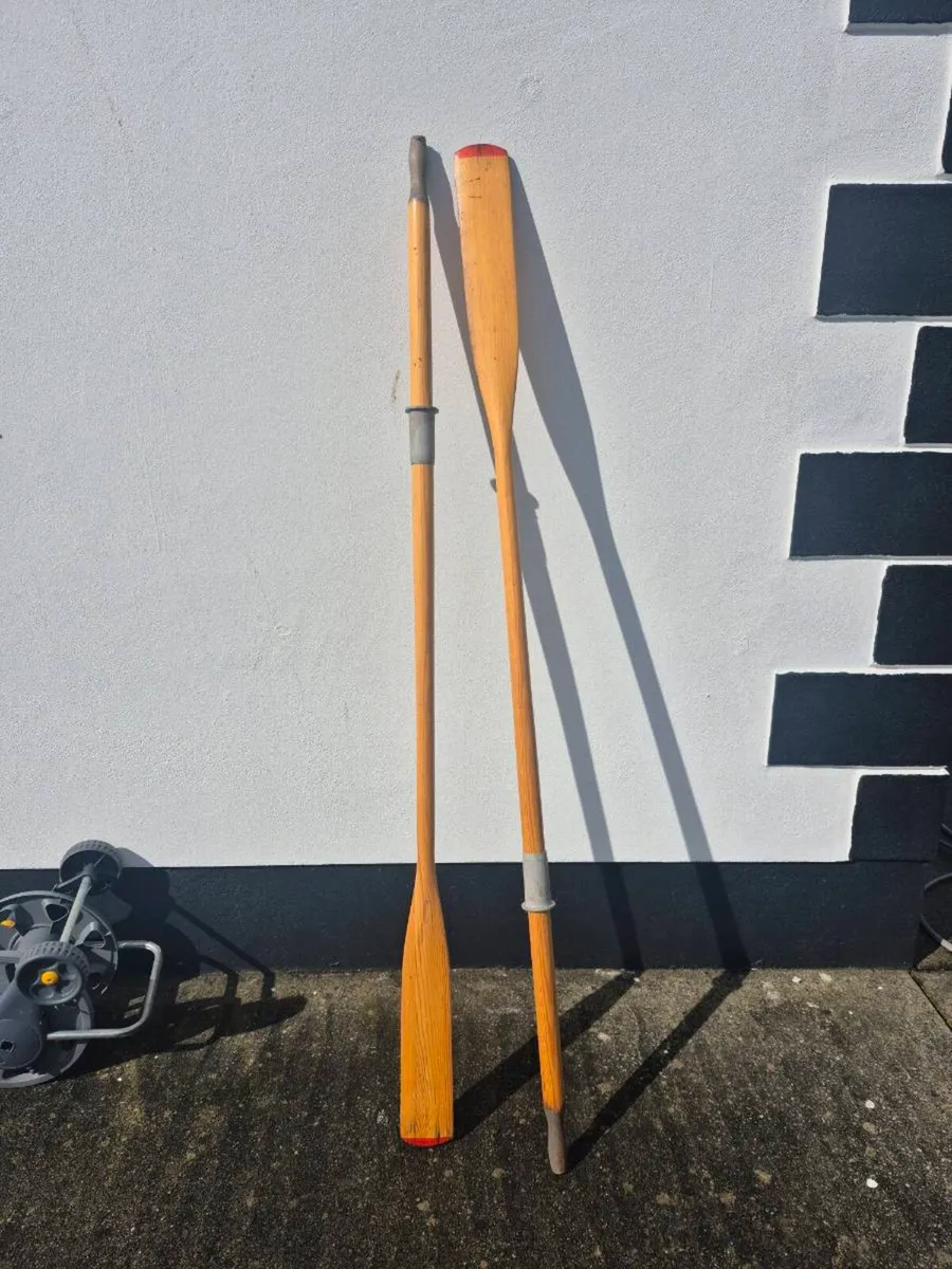 Set of 7foot Oars - Image 1