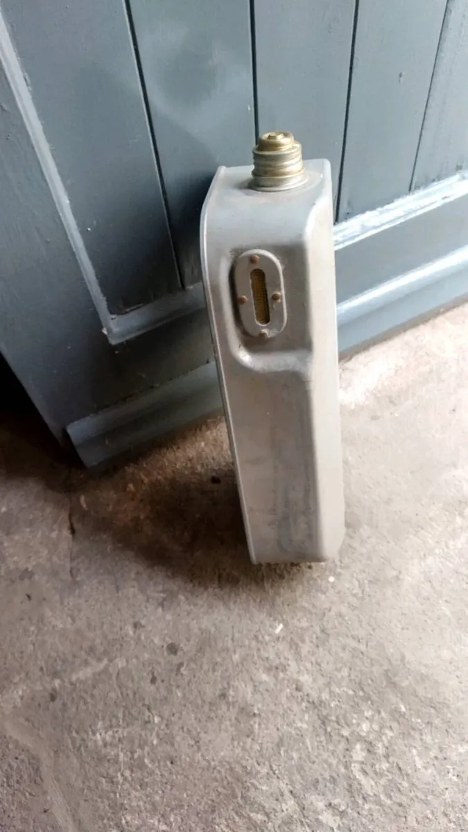 Paraffin heater replacement oil cartridge - Image 3