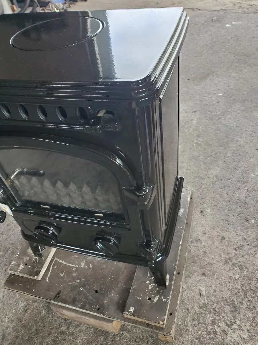 New Firewarm 4.2 kw solid fuel stove - Image 2