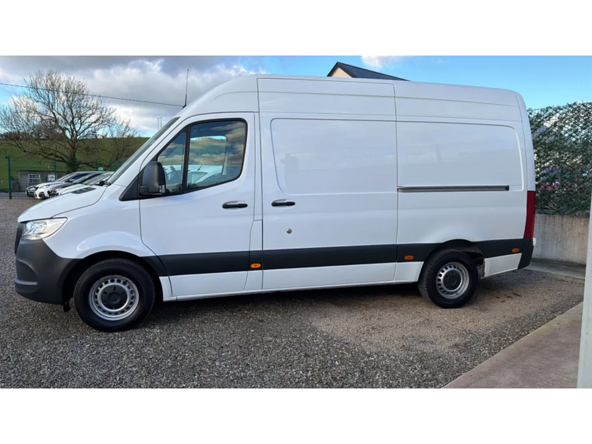 Mercedes-Benz Sprinter 316 CDI RWD - Image 4