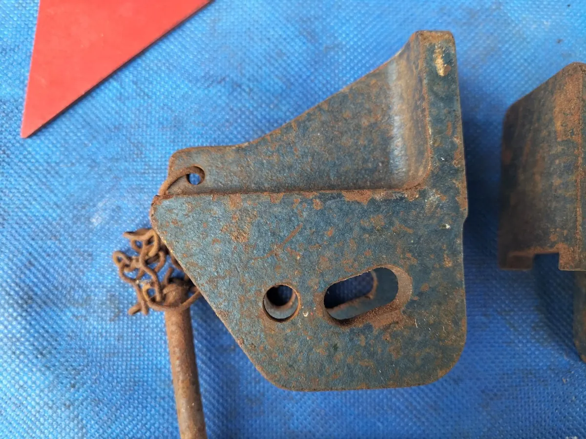 Sash Cramp Heads - Image 2