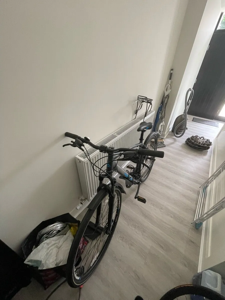 Merida Crossway 100 Men’s Size L - Image 4