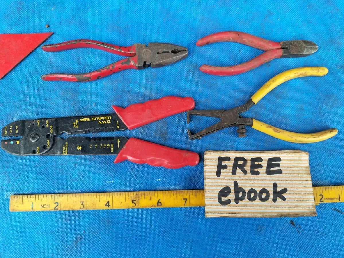 4 Pliers type tools - Image 4