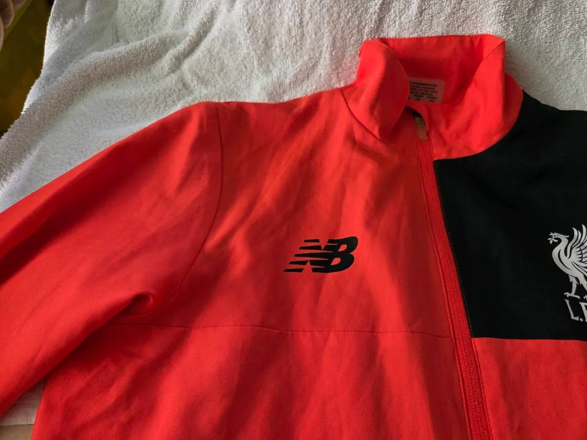 Liverpool Football Club Jacket 2017 to 2018 - Image 2
