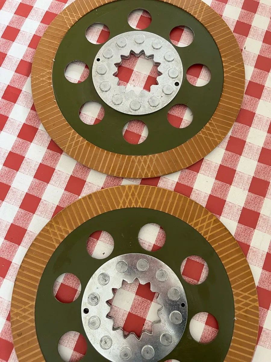 Brake disc for 6000 series Massey