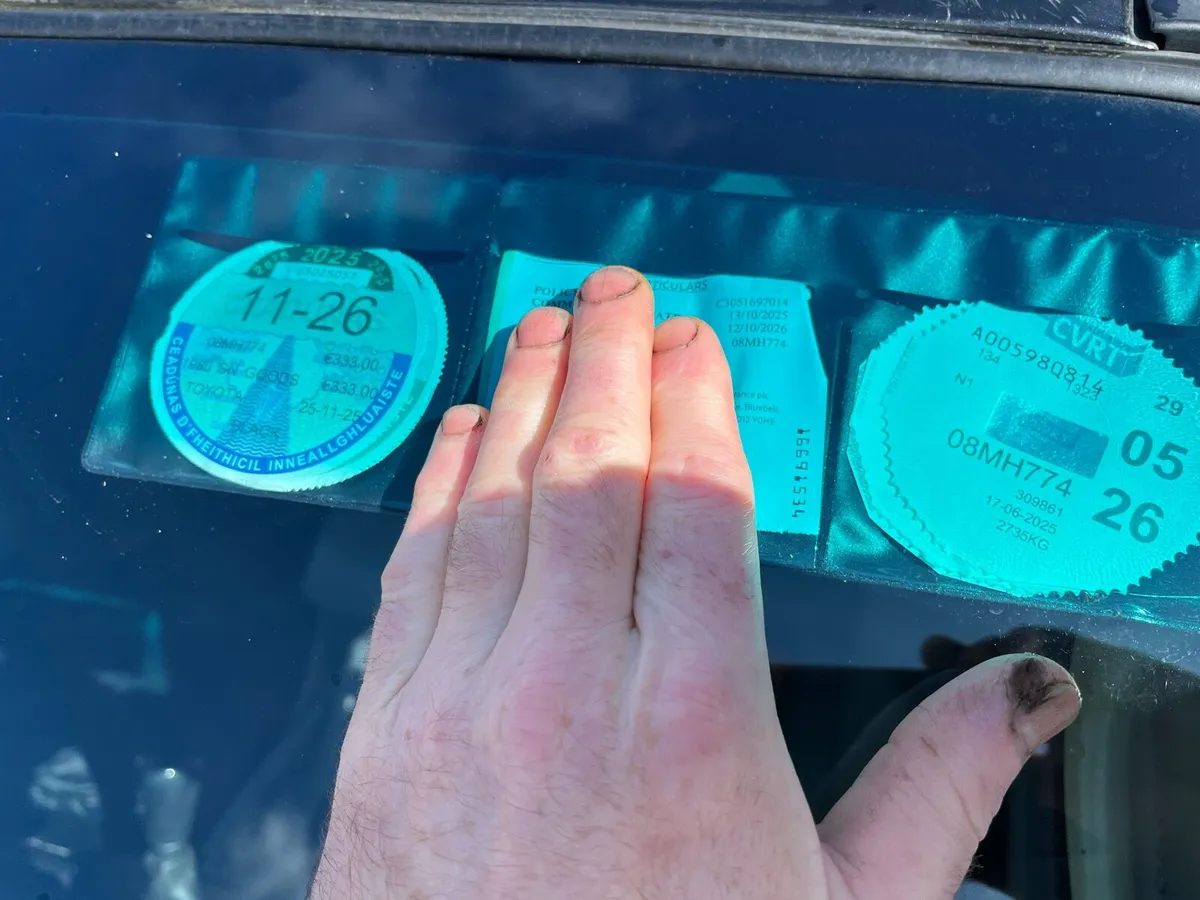 Toyota hilux - Image 2